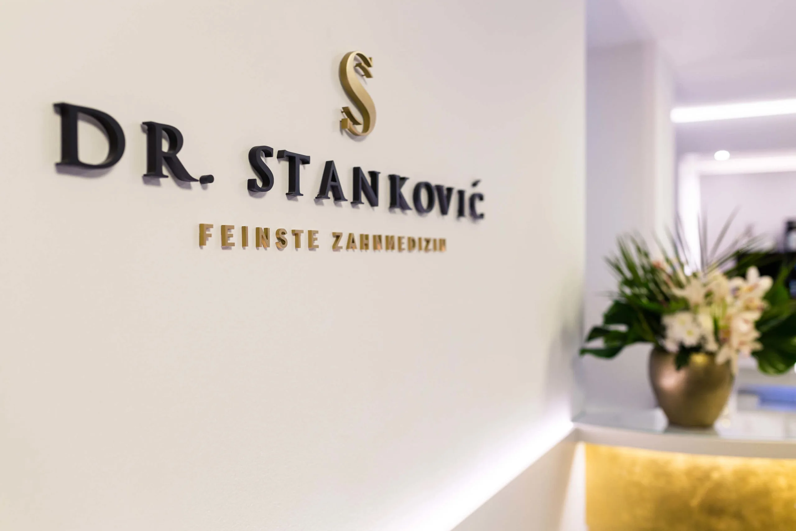 Empfang Dr. Stankovic Zahnarztpraxis